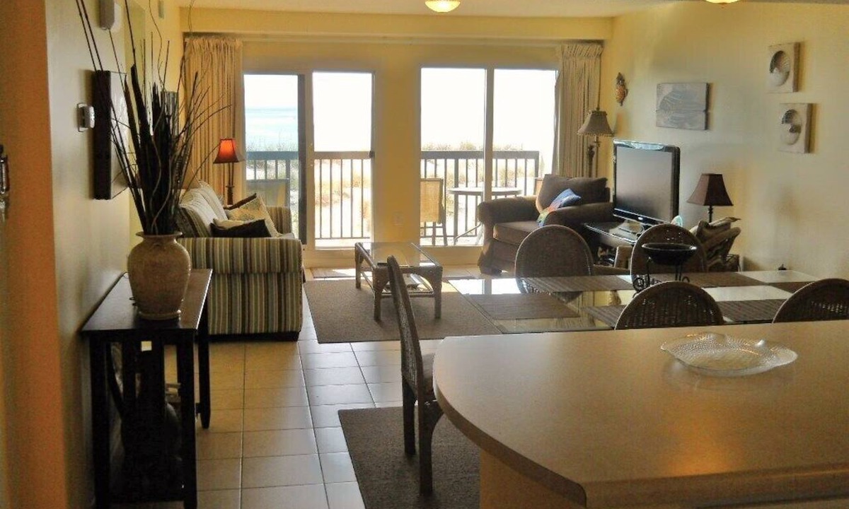 Sunnyside Condo | 2 Bedroom-1st Floor/Ocean Front-Book for Fall