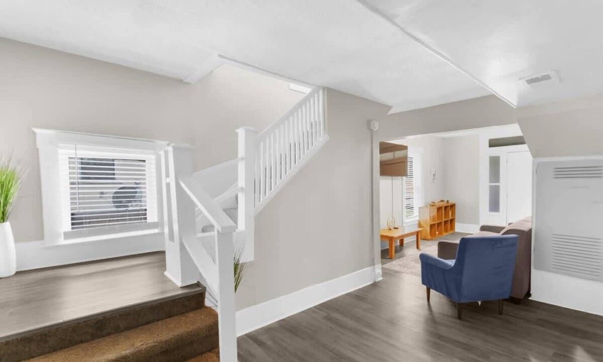 Birmingham House | 29th Street Ensley Heights Hideaway 1