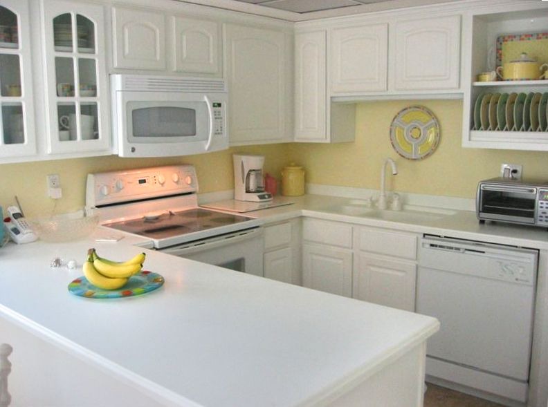 Sunnyside Apartment | 3 Bedroom and 3 Bath Pinnacle Port Oceanfront Condominium