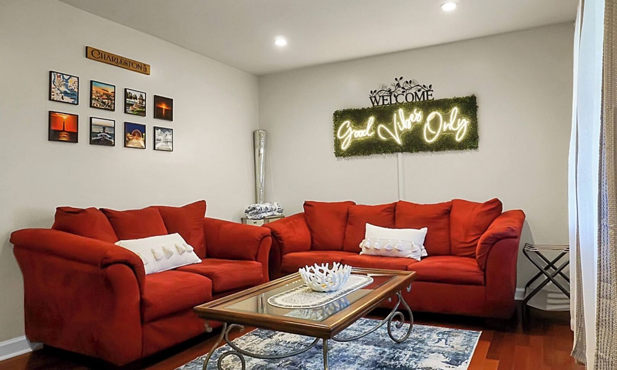 Ladson House | 3 BR Great Discounts, Good Vibes Only, South Coast Home - Clean & Safe
