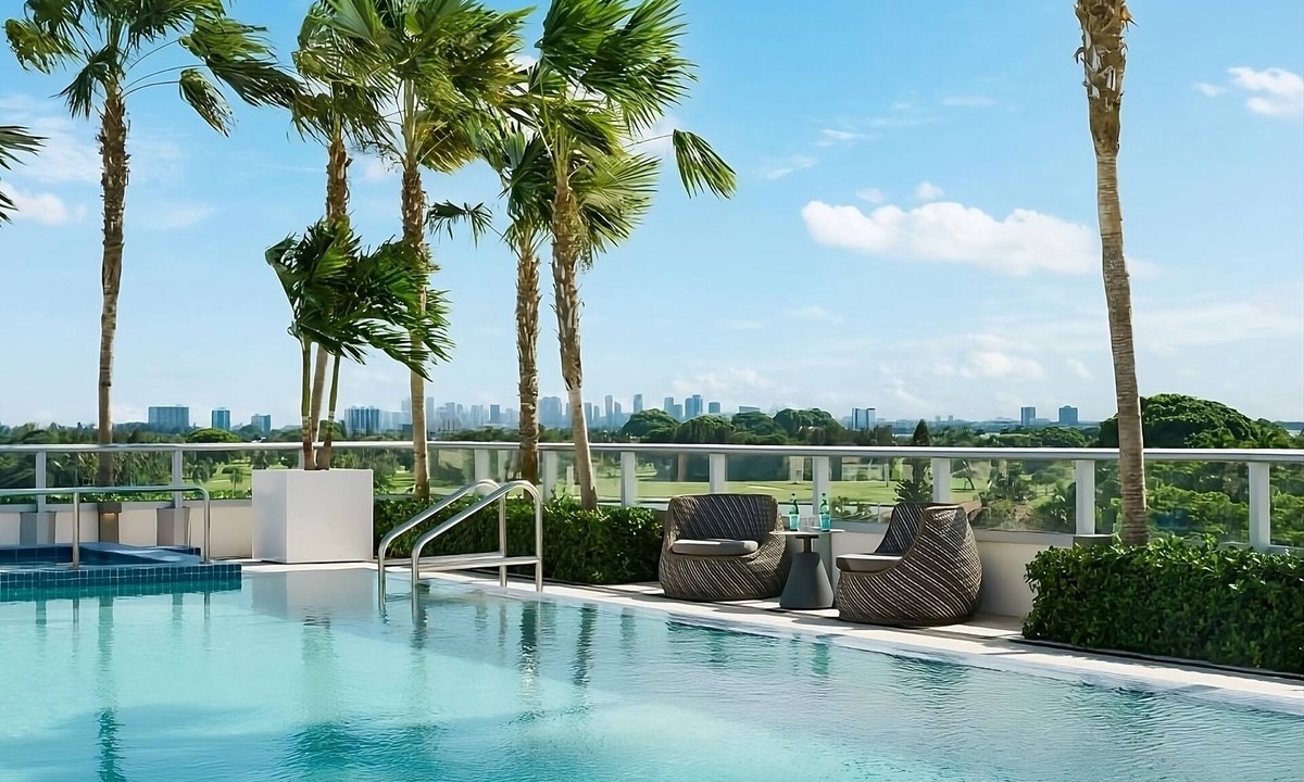 Bay Harbor Islands Hotel | 3 Deluxe Double Queen Room With Balcony at The Altair Hotel Bay Harbor Miami!
