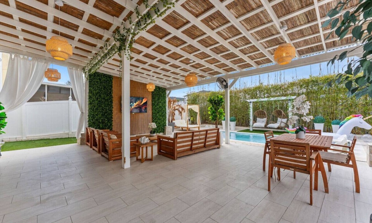 Bella Toscana House | 355 Luxury House | Patio | GameRoom | Pool | Grill