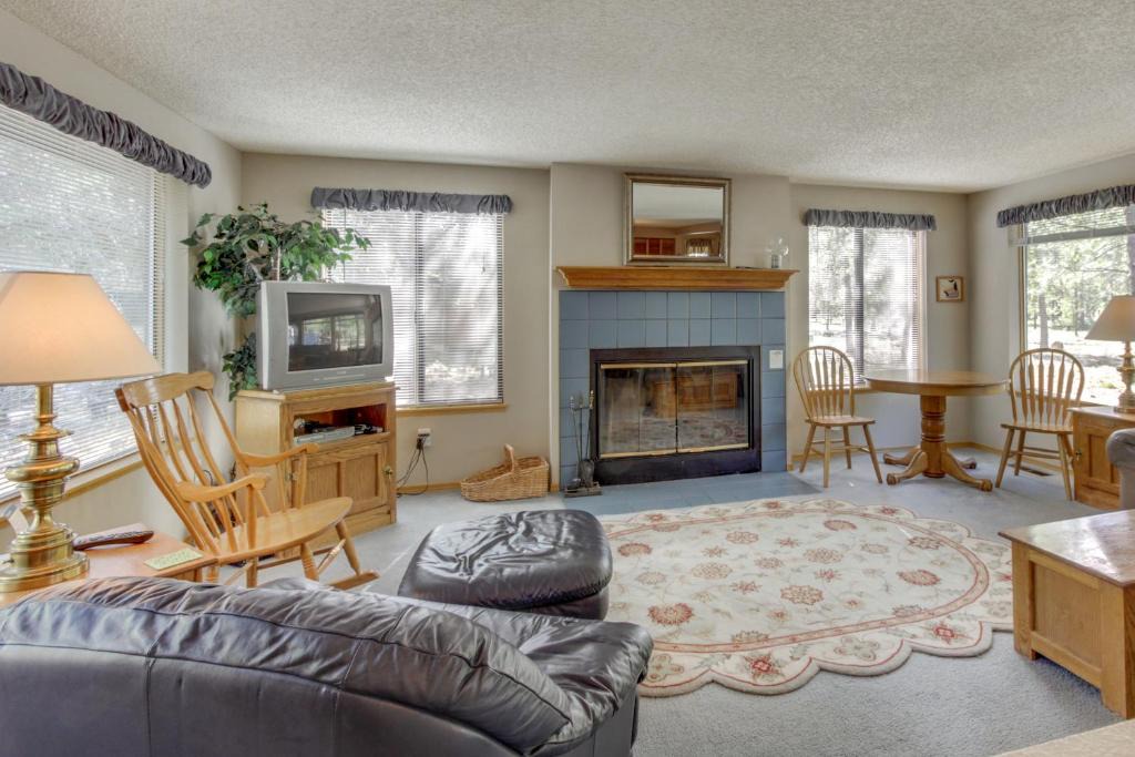 Sunriver House | 6 Flat Top