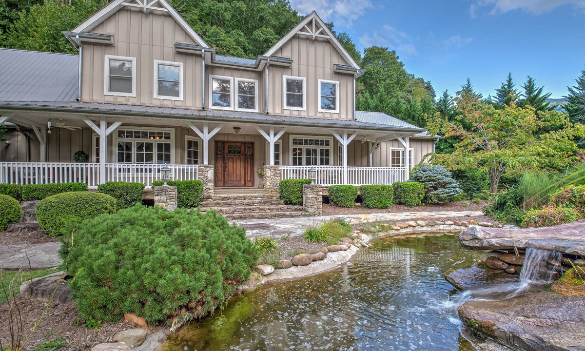 Maggie Valley House | A Stunning Creekside Home, Breathtaking Waterfeatures to Enjoy from Every Window