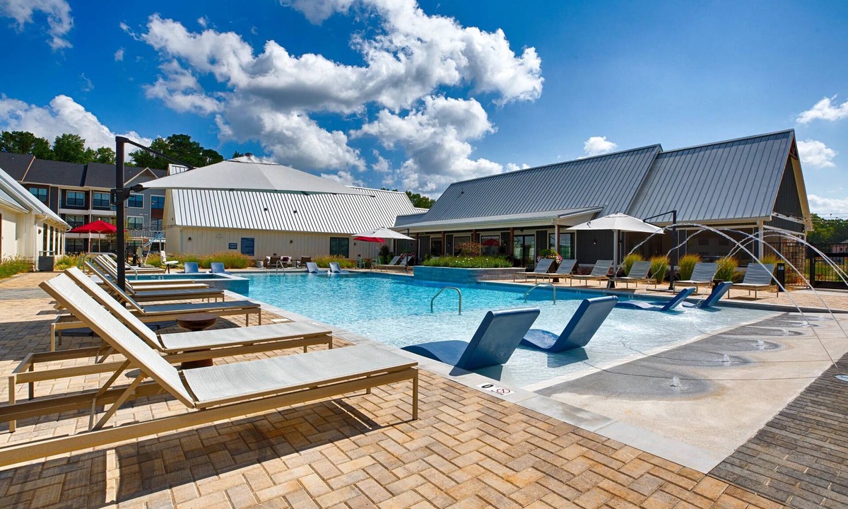 Madison Apartment | Balch Road Apartments by Landing