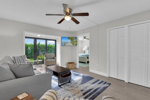 Iona Apartment | Bella Beach Bliss