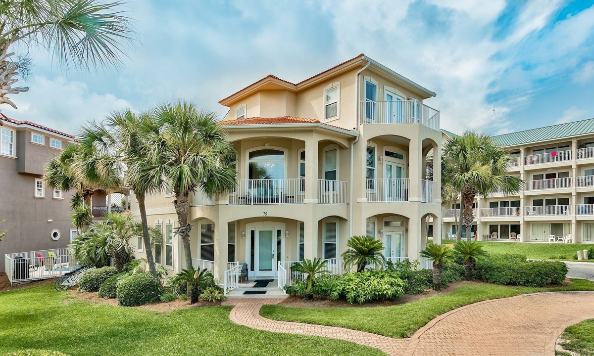 Miramar Beach House | Bird of Paradise, see the # of 5-stars-Just steps from Beach