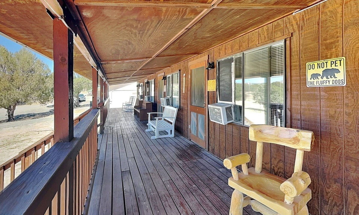 Alto Cabin | Black Bear Cabinette: Studio + Mountain Views!