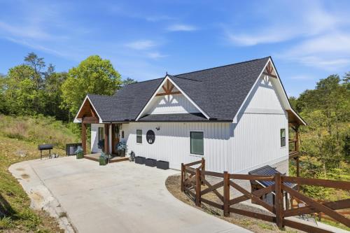 Sevierville House | Black Bear Cove cabin