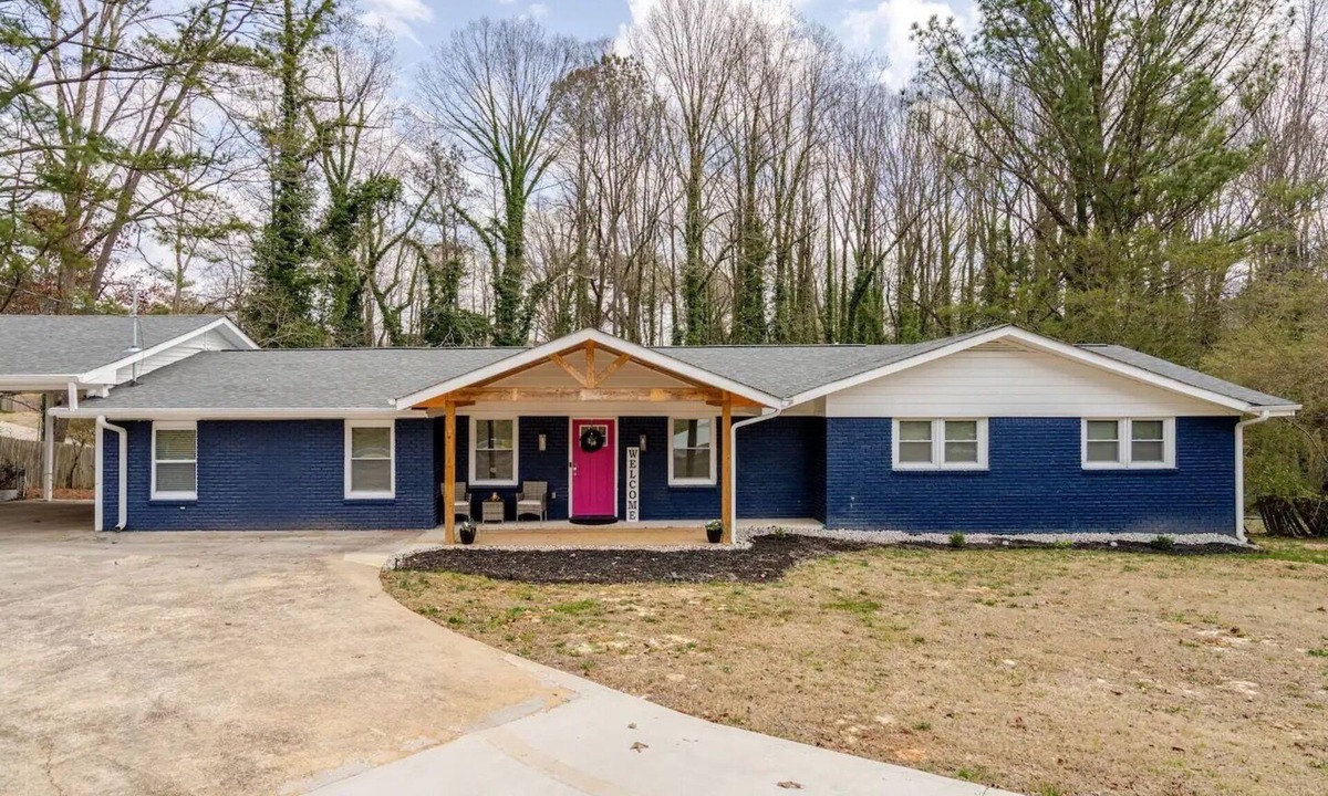 Powder Springs House | BlueberryCreek Escape - Lux 5BR Retreat - Near ATL
