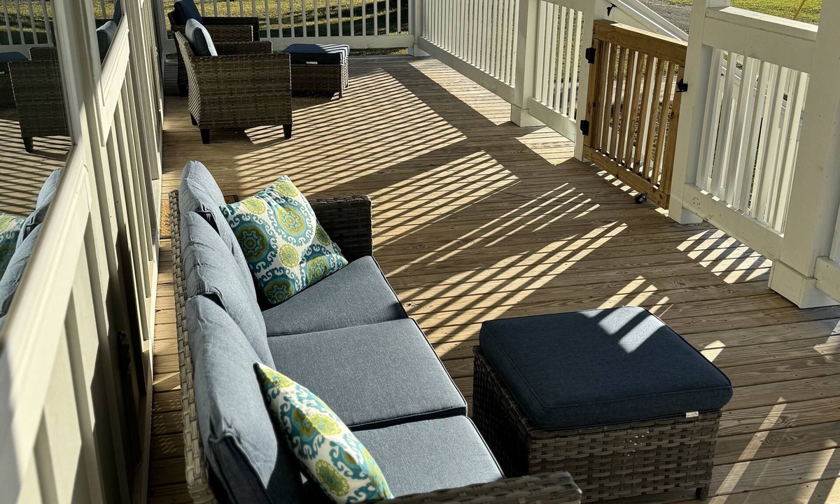 Gulfport House | BRAND NEW Beach House with Gulf Views! Less than 3 min walk to the beach!