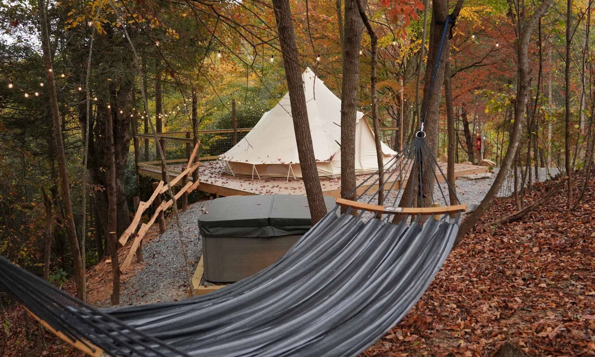 Waynesville RV Rental | Brand New! Camp #1 with Bathhouse