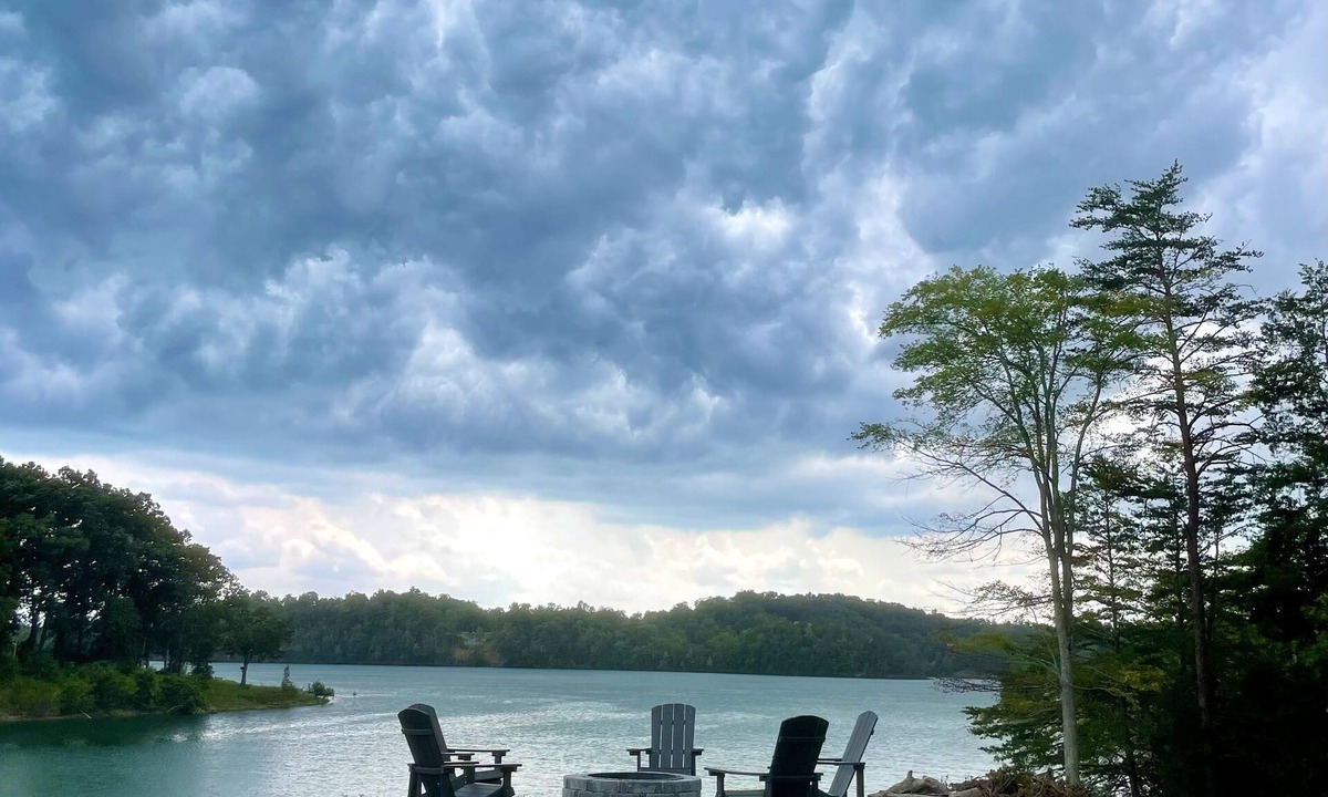 Sevierville Cabin | BRAND NEW Lake Front home. Private cove and boat dock! Modern farmhouse appeal!