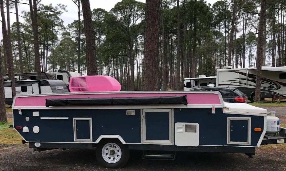 Waycross House | Camp with Little Lulu.