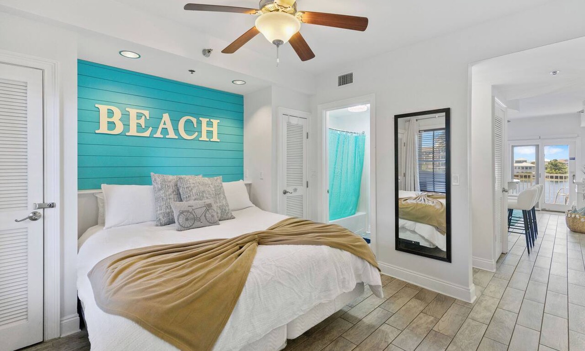 Sunnyside Condo | 💎 Carillon Inn 313. Beautiful Lake Front with Gulf Views! Discounts