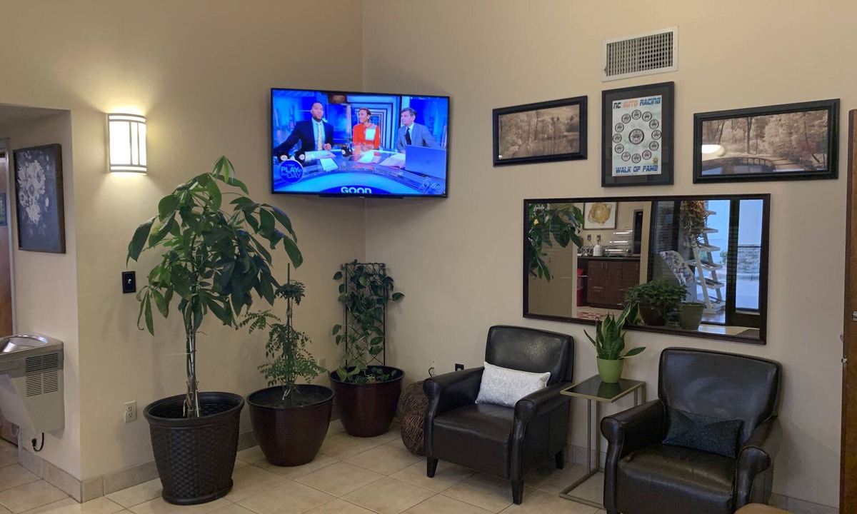 Mooresville Hotel | Carolina Inn & Suites of Lake Norman