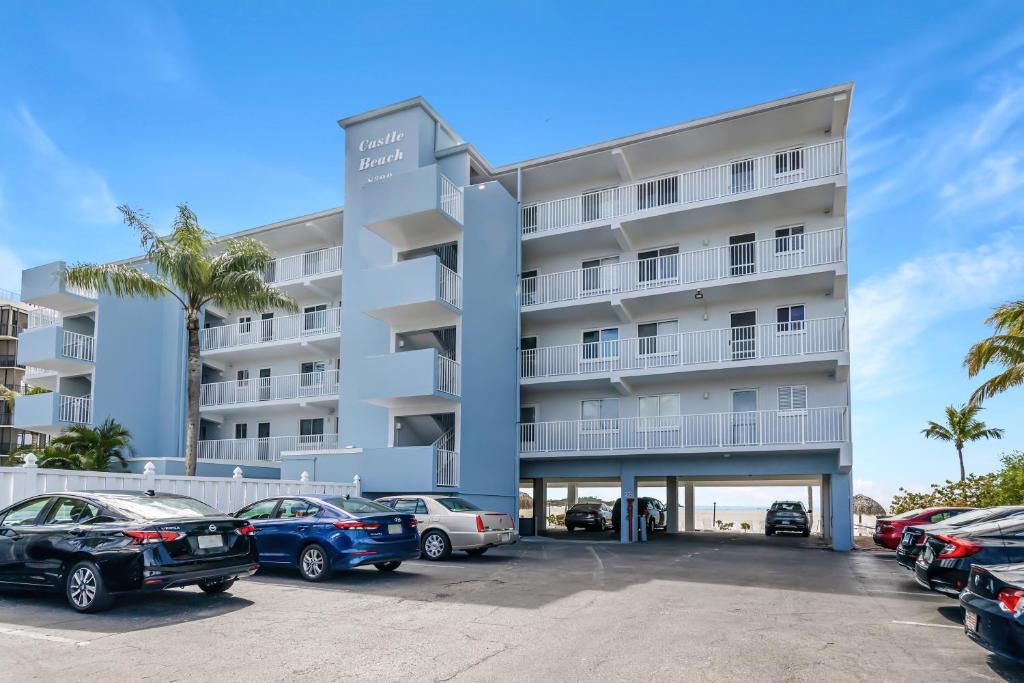 South Island Apartment | Castle Beach 406