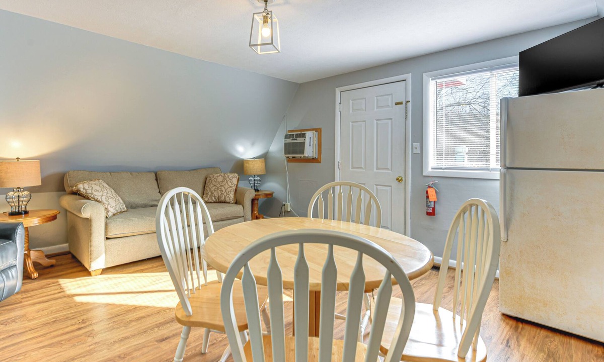 Waynesville Apartment | Cataloochee Adventure Hub w/Family-Friendly Perks