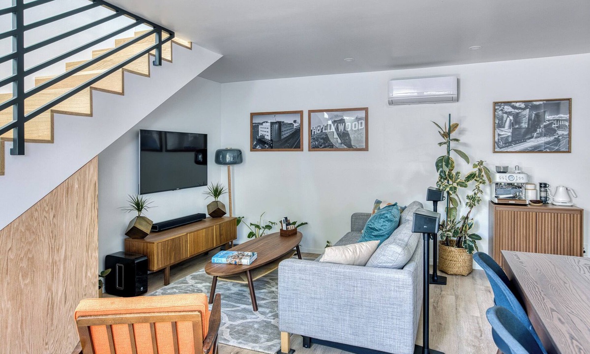 Mar Vista House | Centrally Located MCM, Brand-New 2-Bedroom Home in Los Angeles