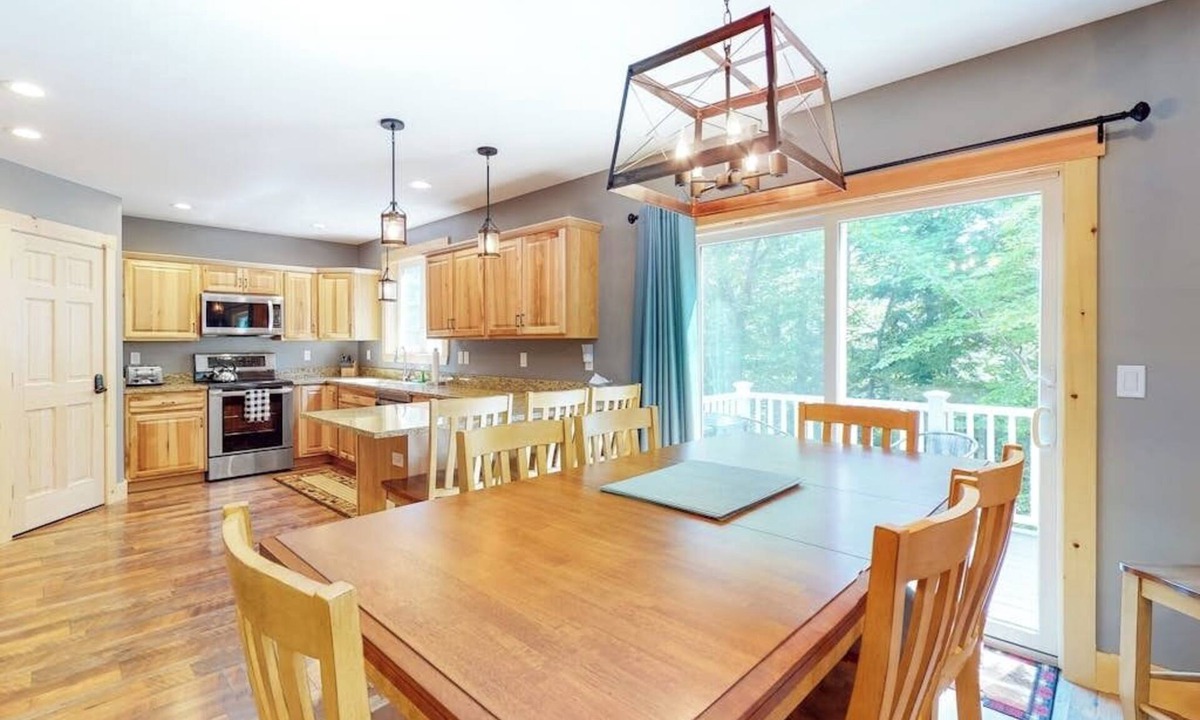 Intervale House | Chic home with game room, fireplace & mountain view - near Story Land & skiing