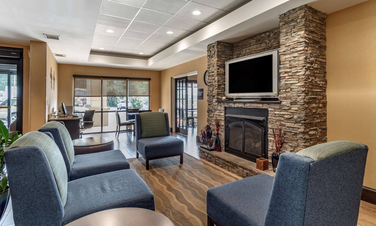 Asheville Hotel | Comfort Inn Biltmore West