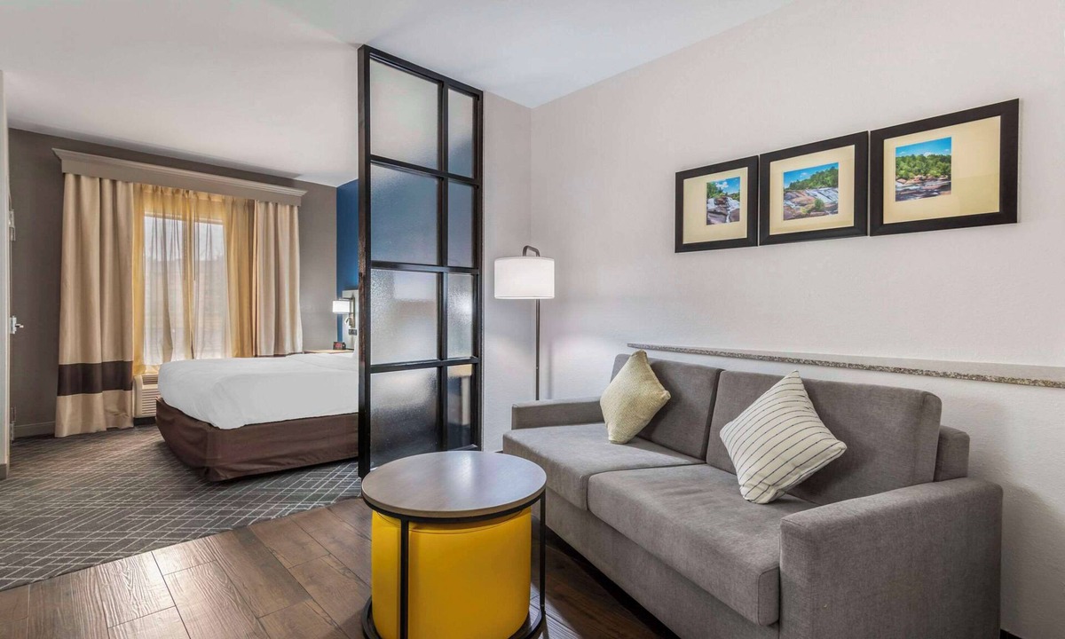 Macon Hotel | Comfort Suites Macon Northwest