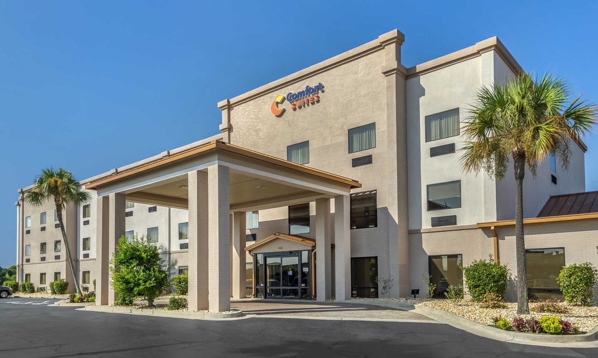 Warner Robins Hotel | Comfort Suites Near Robins Air Force Base