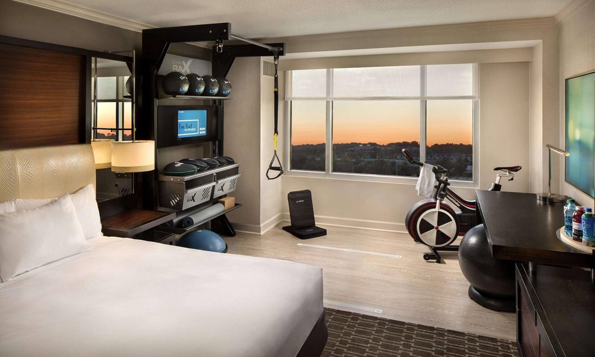 East Point Hotel | Contemporary Room + Free Airport Shuttle | Delta Flight Museum - 1.1 miles away