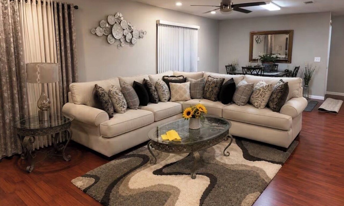 Prosperity Church Road Apartment | Cozy 1-bedroom apartment in amazing Charlotte with AC and gym