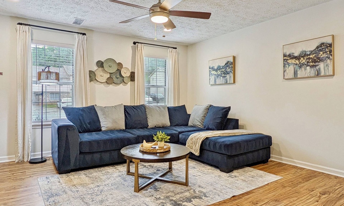 Jonesboro House | Cozy 2-bedroom townhome in Jonesboro, GA