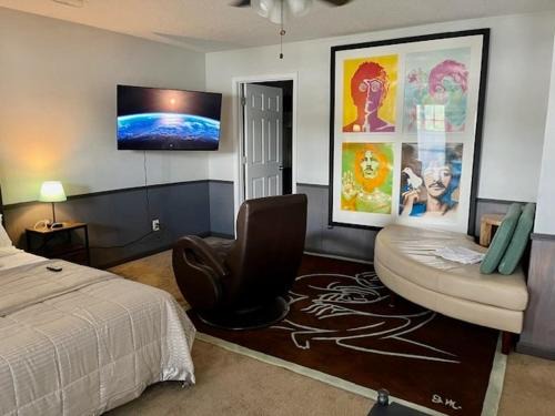 Felton Apartment | Cranes Nest Garden Lake Apt, HotTub, Boat, Parking