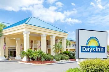 Kingsland Hotel | Days Inn by Wyndham Kingsland GA