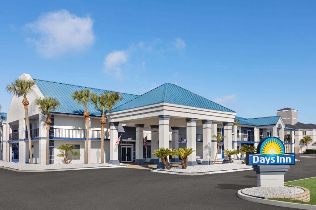 Kingsland Hotel | Days Inn by Wyndham Kingsland GA