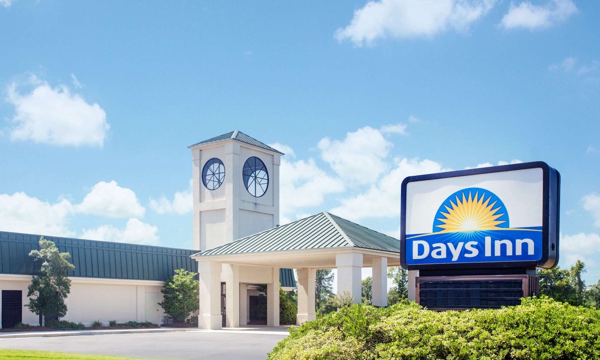 Metter Hotel | Days Inn by Wyndham Metter
