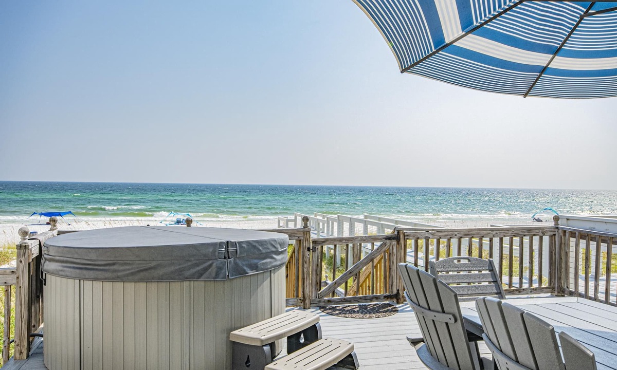 Sunnyside House | Dolphin's Point - West End - Sleeps 12!