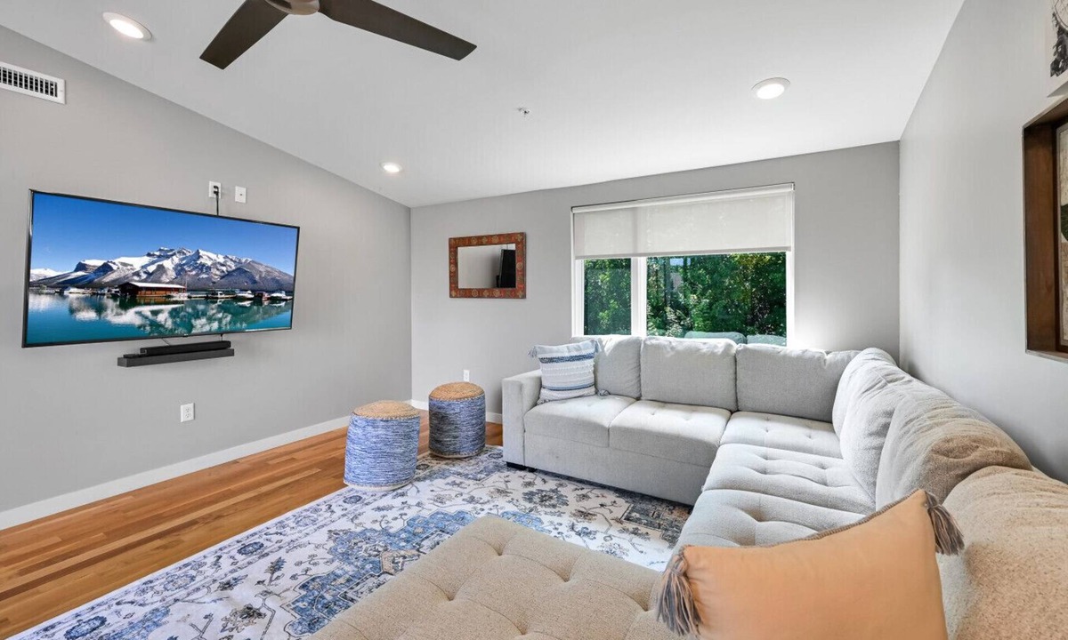 Asheville Villa | Downtown Oasis – Rooftop Terrace & Elevator