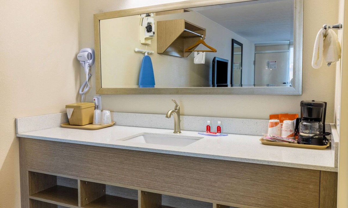 Middlesboro Hotel | Econo Lodge Middlesboro
