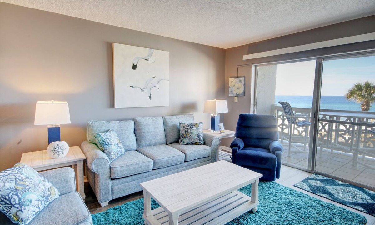 Fort Walton Beach Condo | El Matador 332 - FREE TICKETS! Your stay includes free tickets to many area attractions!
