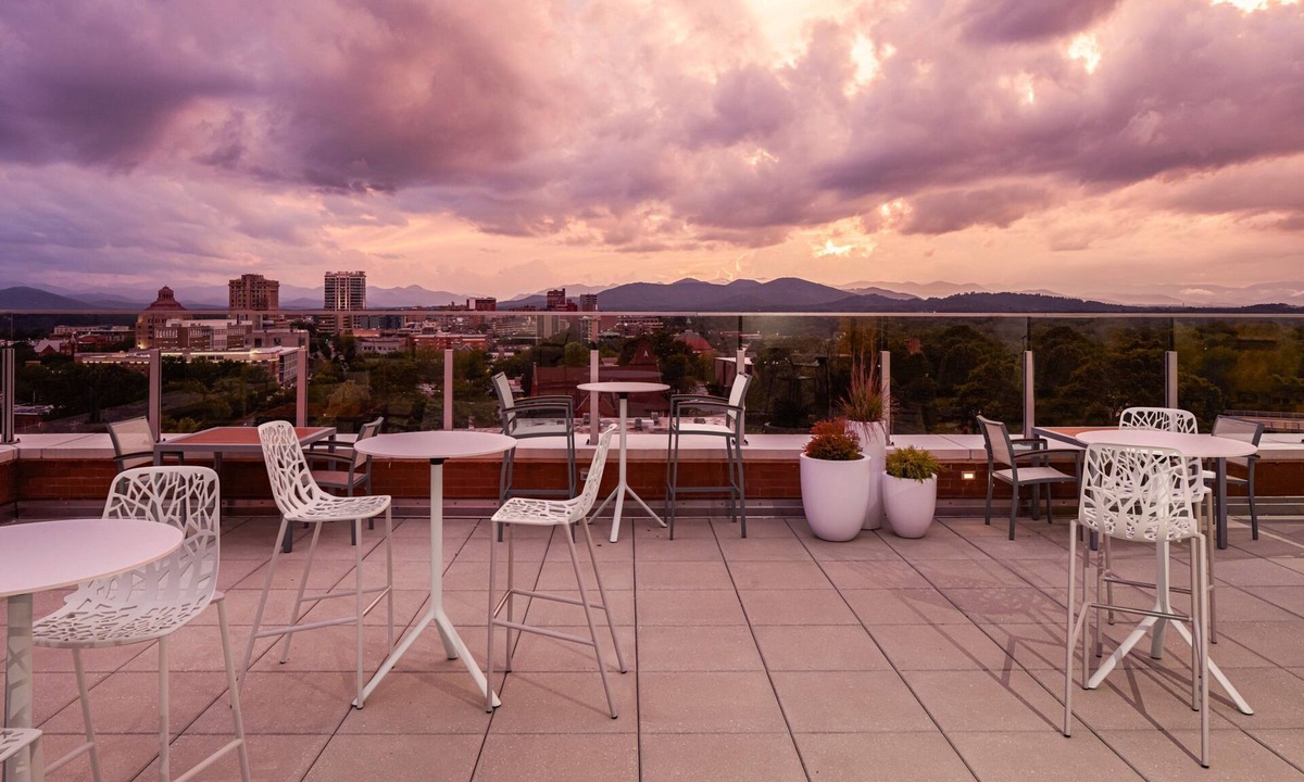 Asheville Hotel | Element by Marriott Asheville Downtown