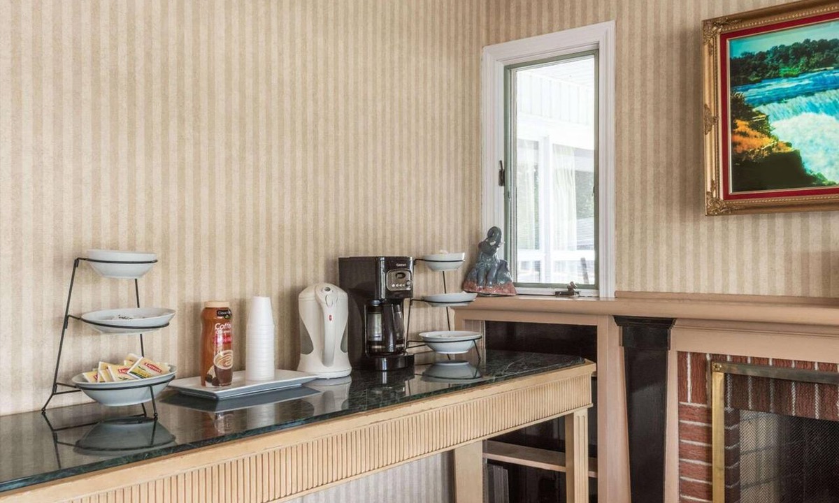 Central Village Hotel | Elite Inn