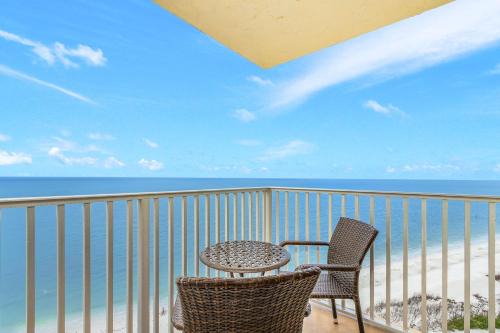 South Island Apartment | Estero Beach and Tennis PH5 Building C condo