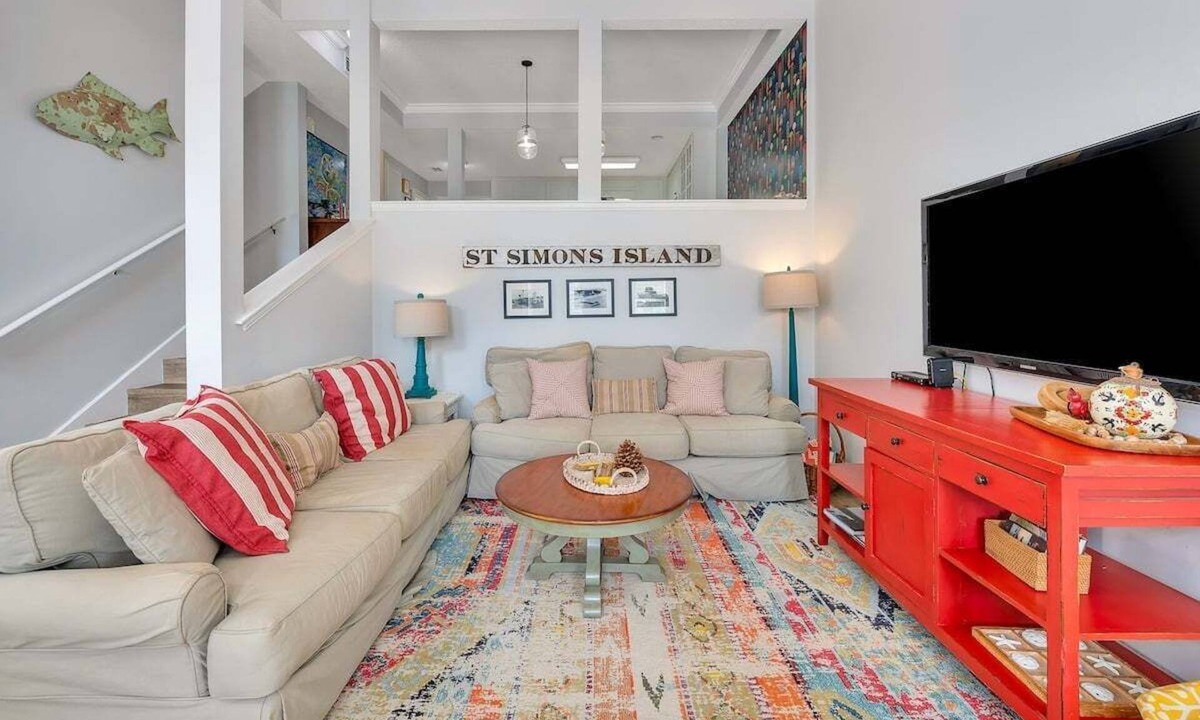 Saint Simons Island House | Feel the Coastal Breeze from your Porch!