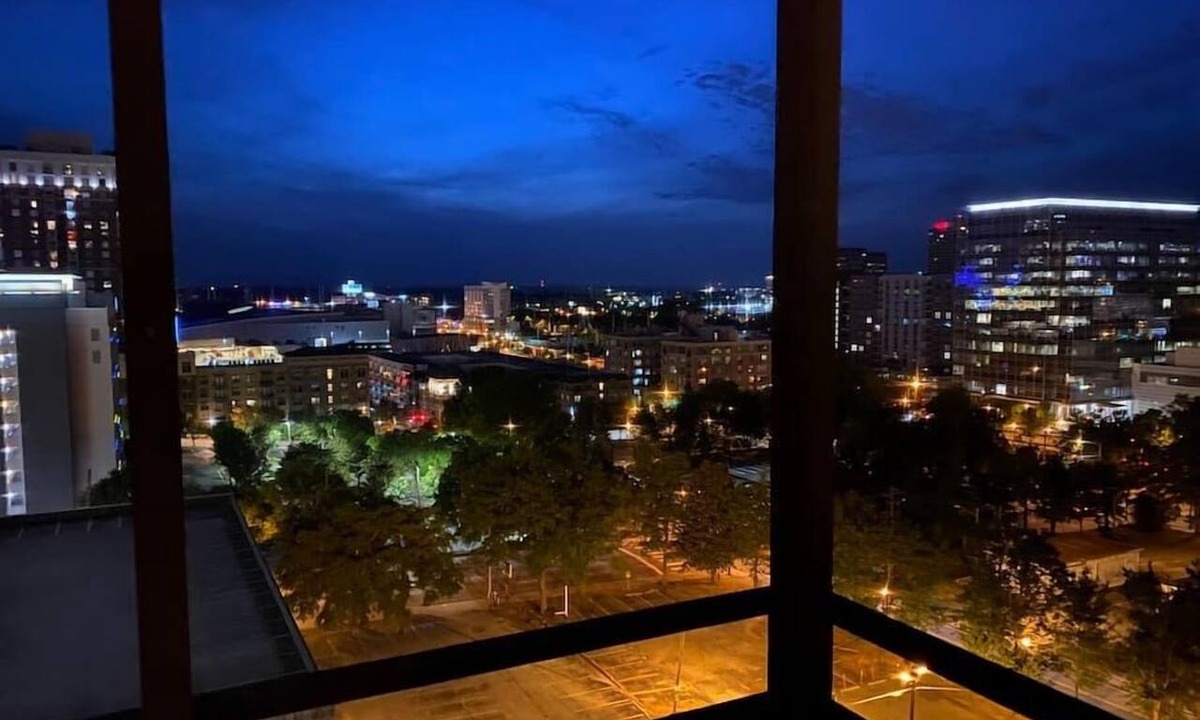 Downtown Atlanta Condo | FIFA 2026 Walk to Stadium | 1BR Unit 24B ATL