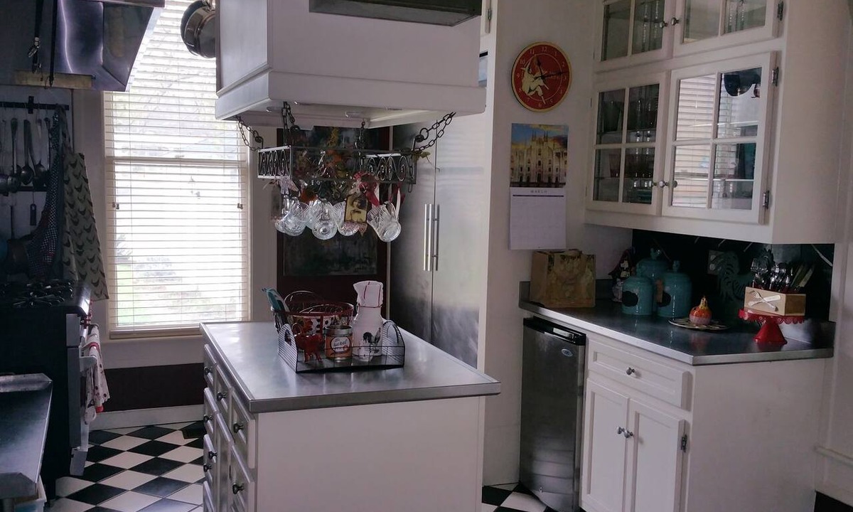 Palestine Bed & Breakfast | Fig Tree Manor