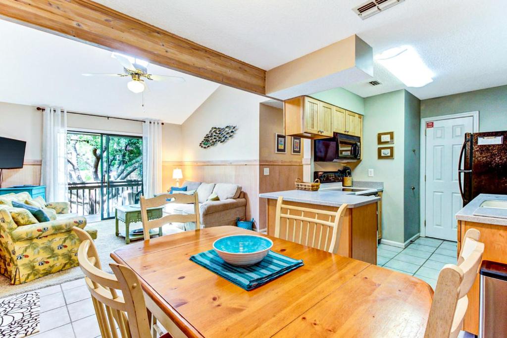 Fernandina Beach Hotel | Forest Ridge Dr