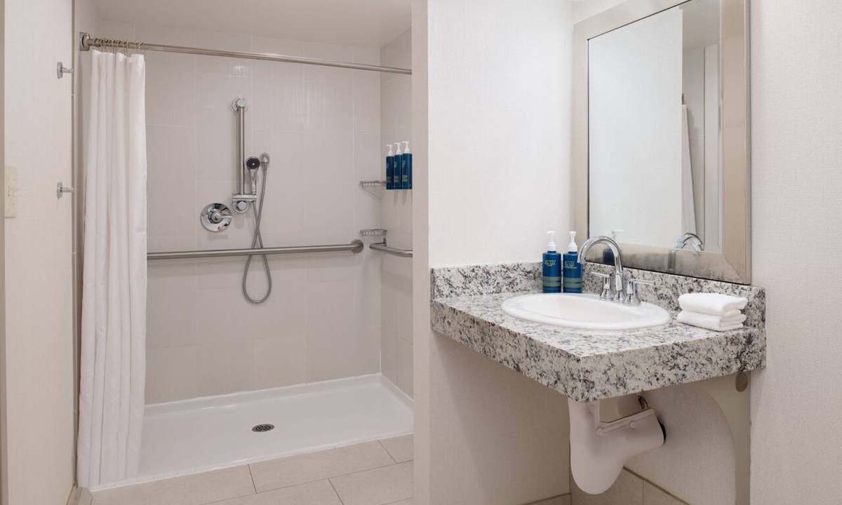Puget Hotel | Four Points by Sheraton Bellingham Hotel & Conference Center