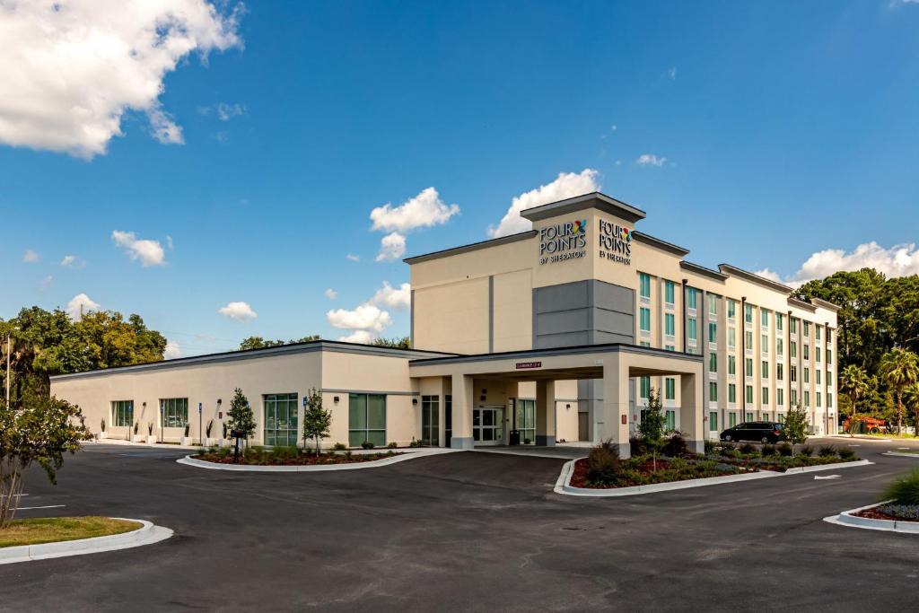 Dock Junction Hotel | Four Points by Sheraton Brunswick