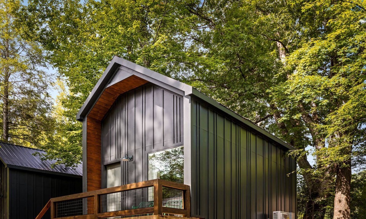 Rocky Grove Cabin | Gorgeous Getaways near Gatlinburg, Tennessee, in this Charming Cabin Rental for 2