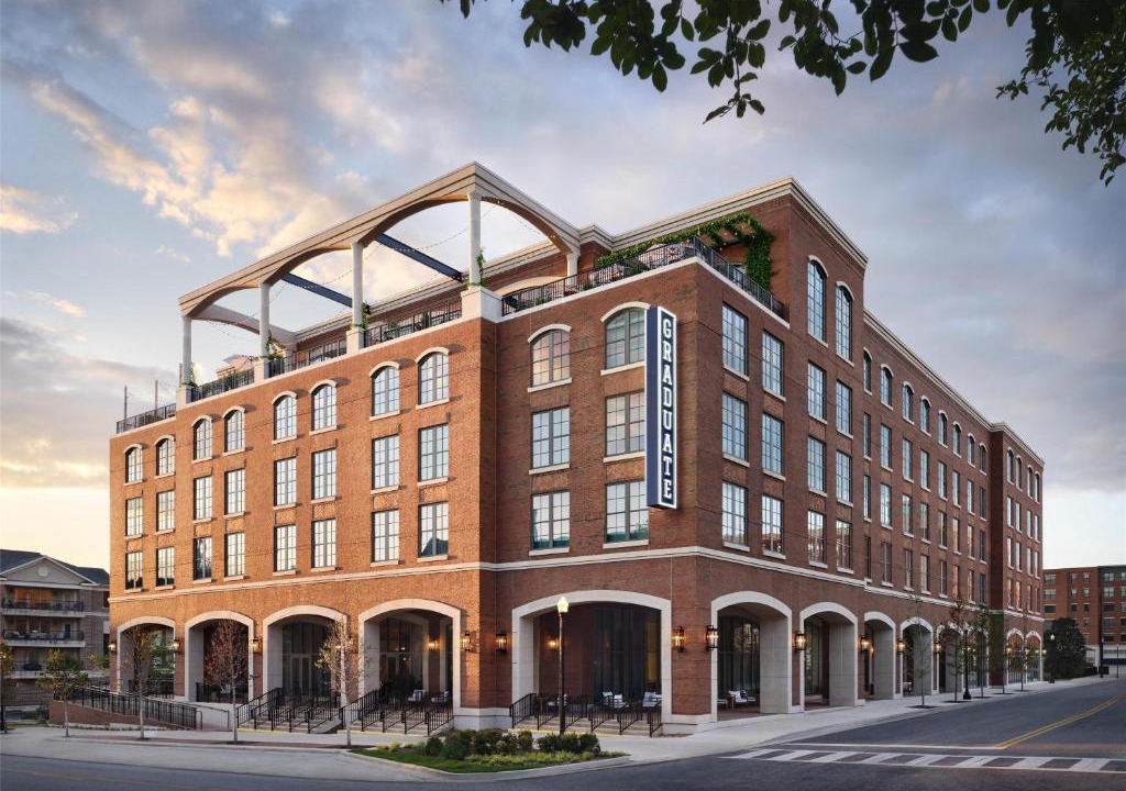 Auburn Hotel | Graduate by Hilton Auburn, AL