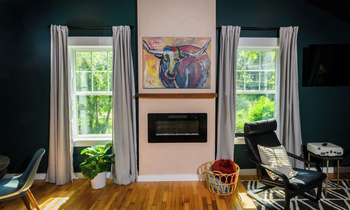 Mars Hill House | Guest house within minutes to Ski resort, Mars Hill University and Asheville, NC